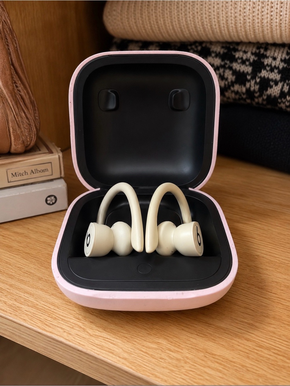 Beats by Dre Powerbeats Pro Earbuds in Cream with Pink Charging Case